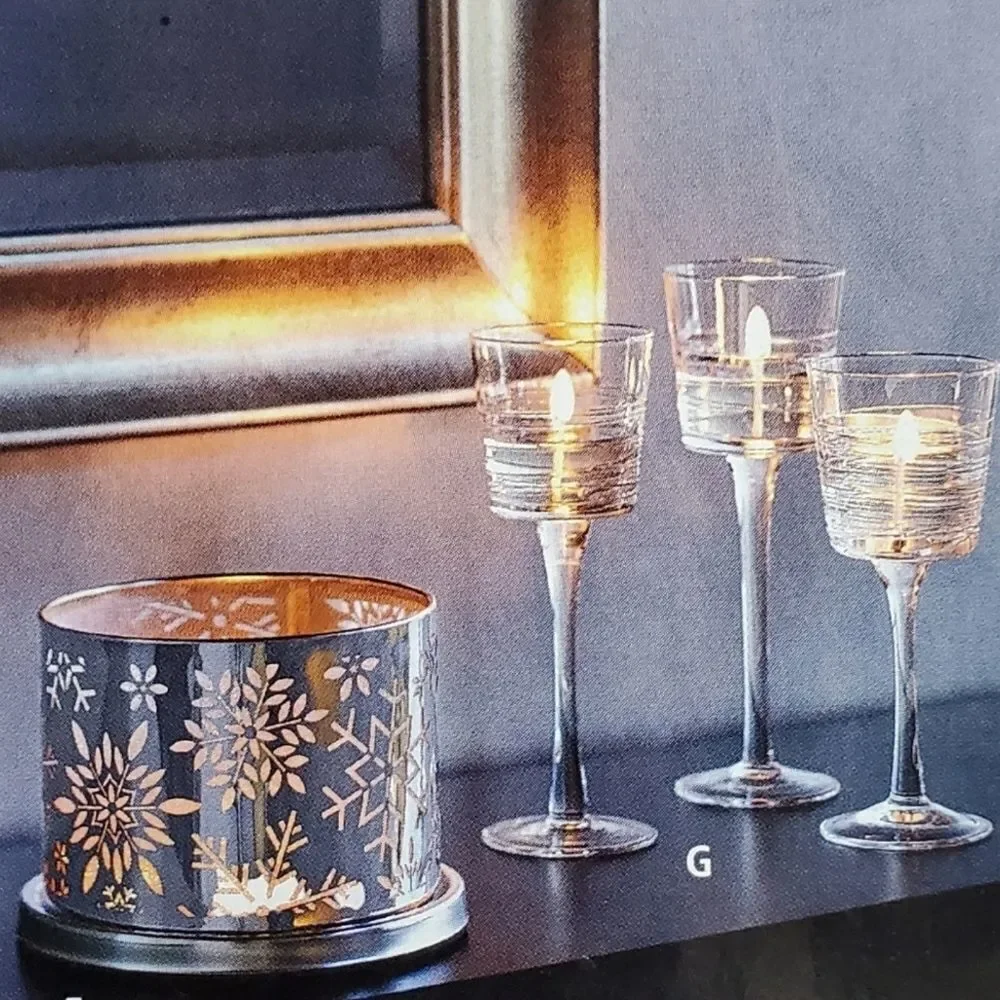 🔸️🔸️NIB PartyLite Clear Lines Votive Holder Trio - Picture 15 of 15
